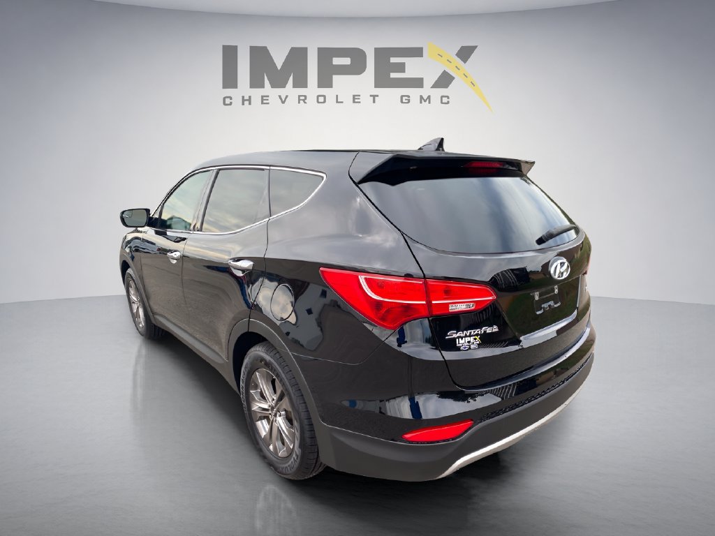 Used 2015 Hyundai Santa Fe Sport FWD image 3
