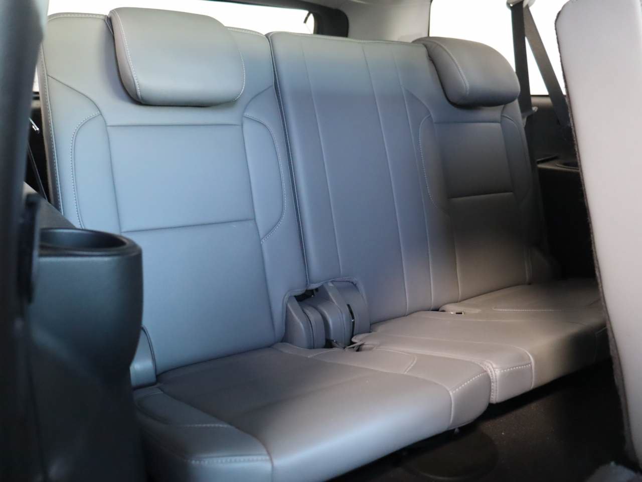Certified 2020 Chevrolet Suburban LT AWD/4WD image 21