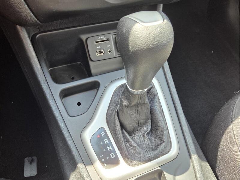 Used 2014 Jeep Cherokee Sport w/ Trailer Tow Group FWD image 24