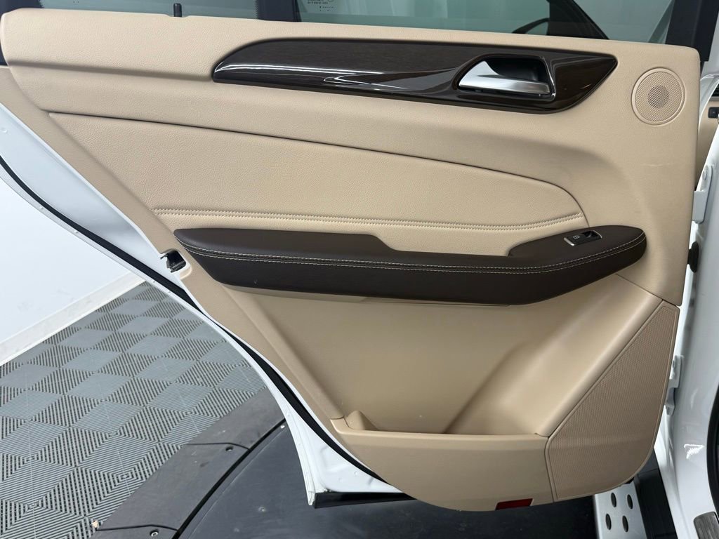 Used 2018 Mercedes-Benz GLE 350 image 33