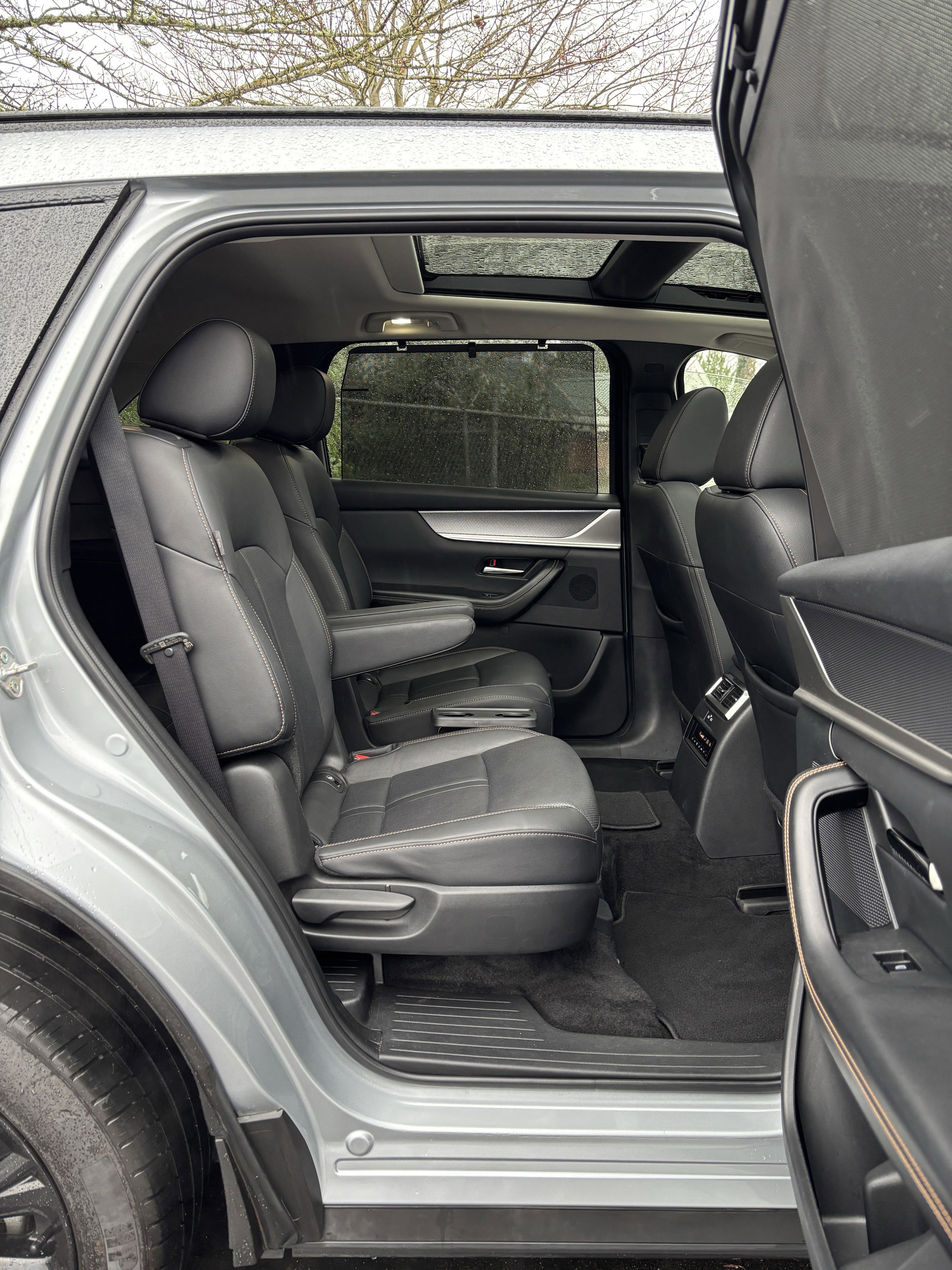 Used 2025 MAZDA CX-90 3.3 Turbo w/ Premium Sport Pkg image 12