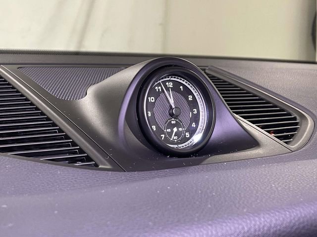 Used 2024 Porsche Macan image 34