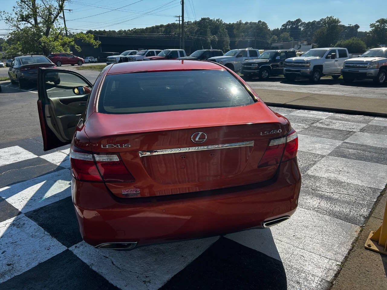 Used 2007 Lexus LS 460 RWD image 8