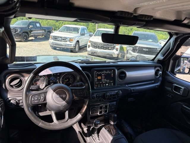 Used 2021 Jeep Gladiator Sport AWD/4WD image 13
