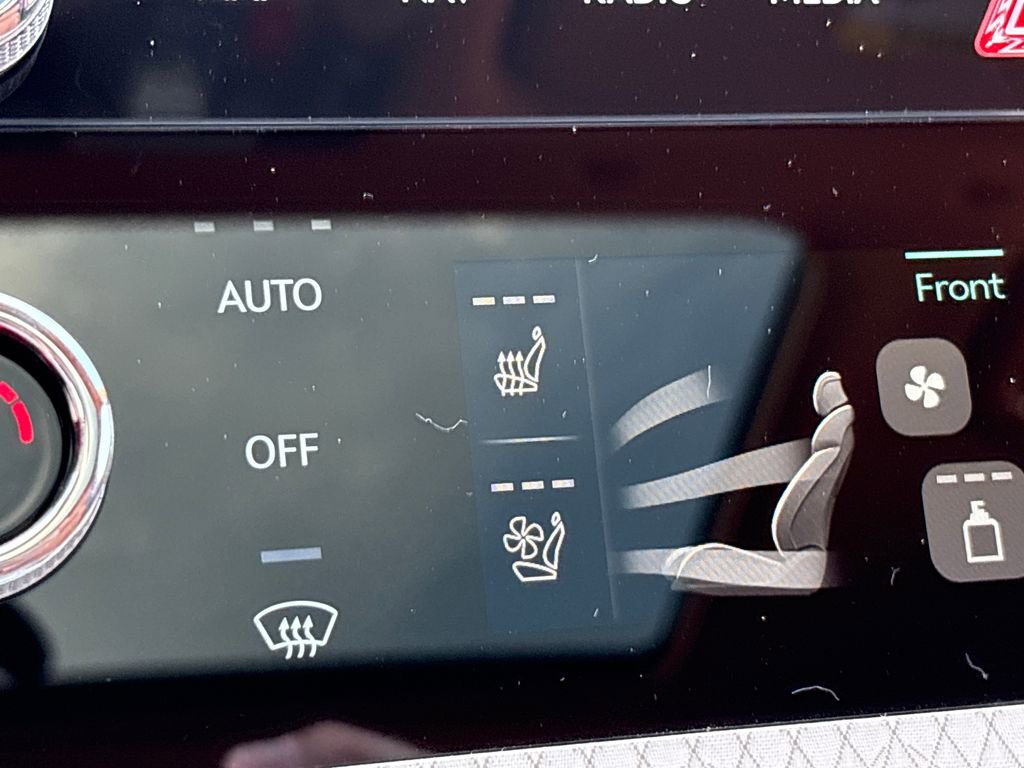 New 2026 Genesis GV80 2.5T Prestige image 19