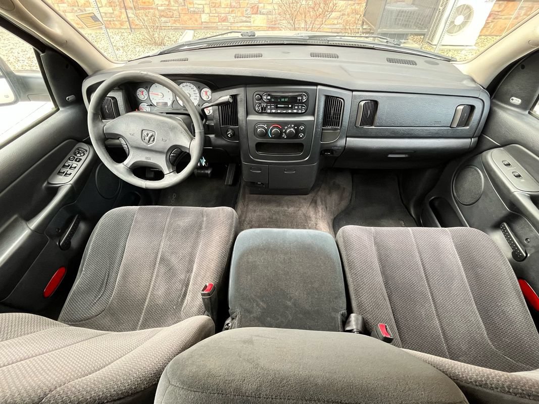 Used 2003 Dodge Ram 3500 Truck ST RWD image 15