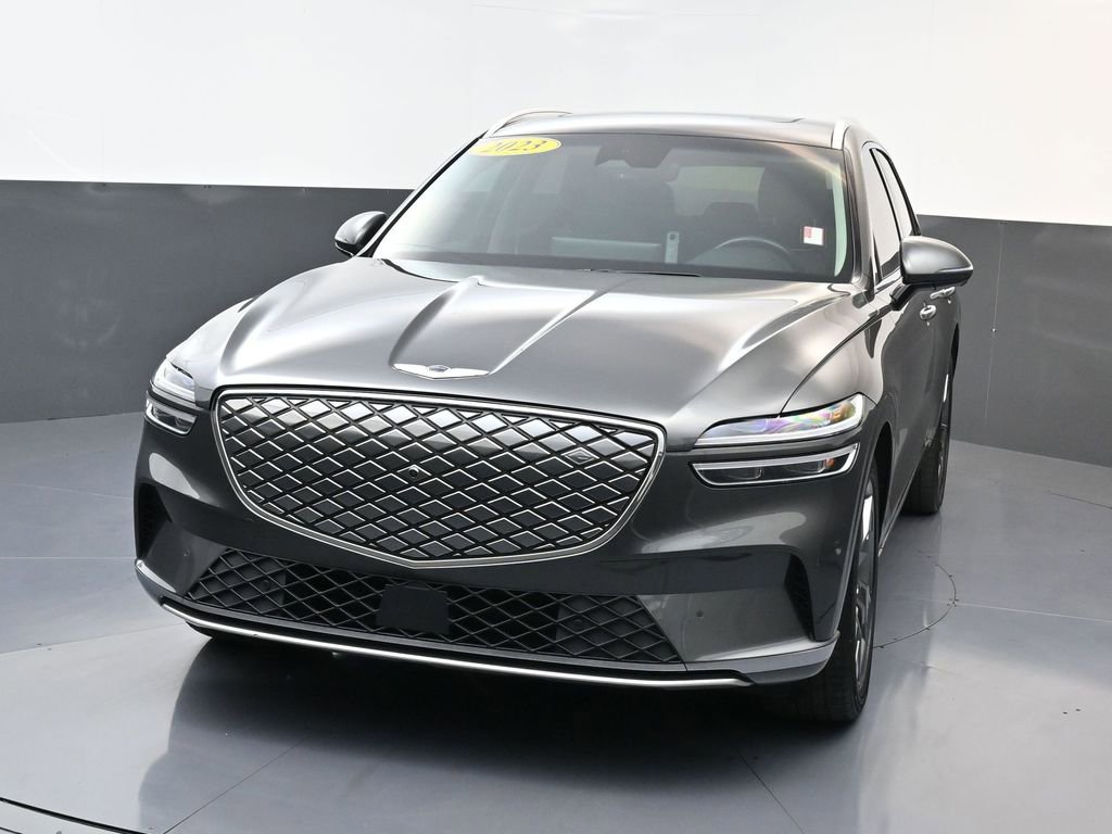 Used 2023 Genesis Electrified GV70 Advanced image 7