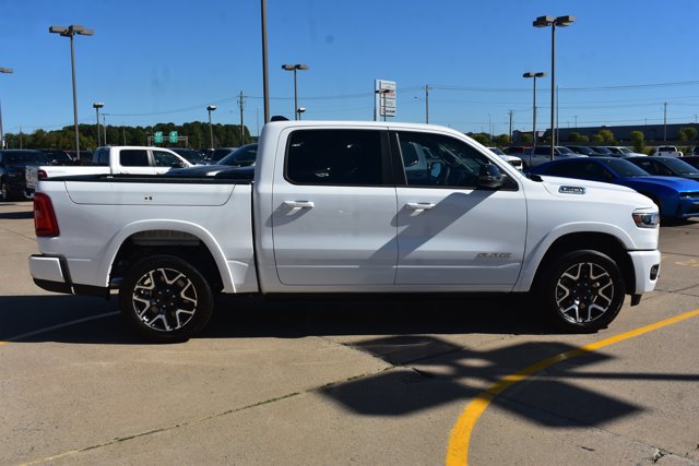 New 2027 RAM 1500 Laramie AWD/4WD image 4