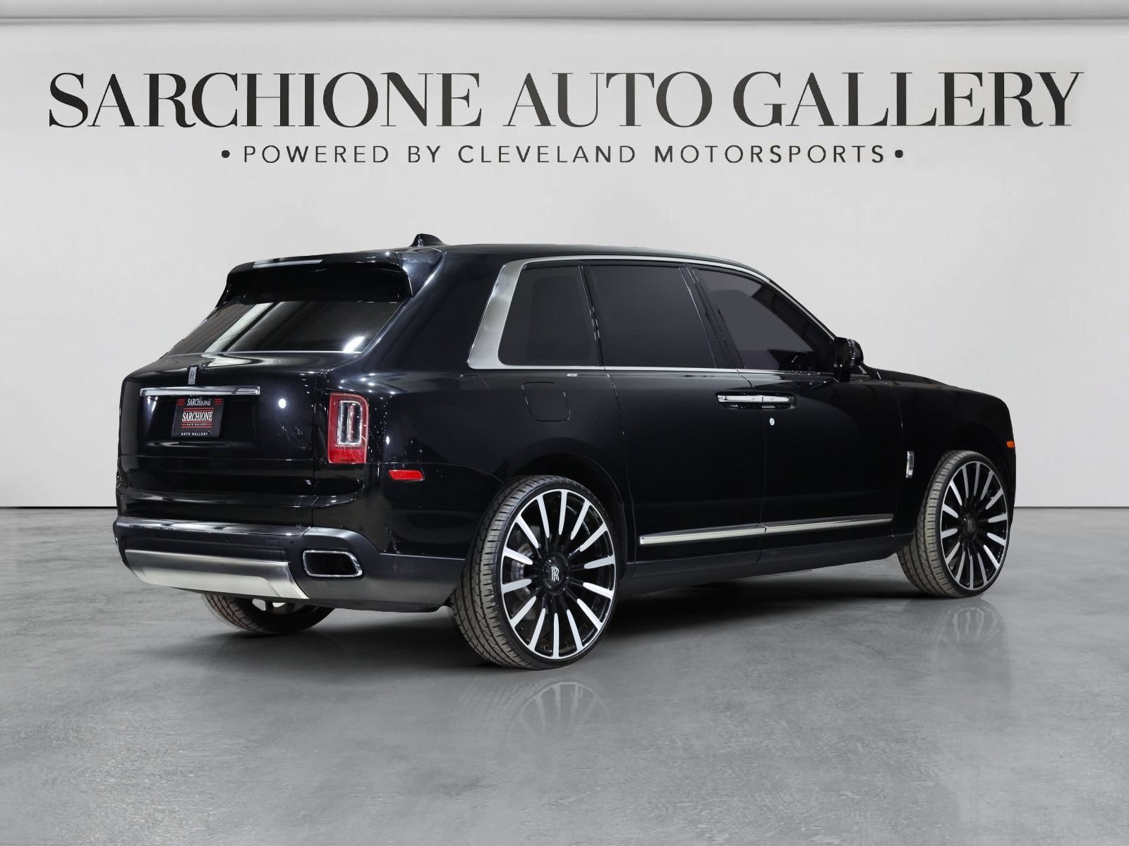 Used 2020 Rolls-Royce Cullinan AWD/4WD image 14
