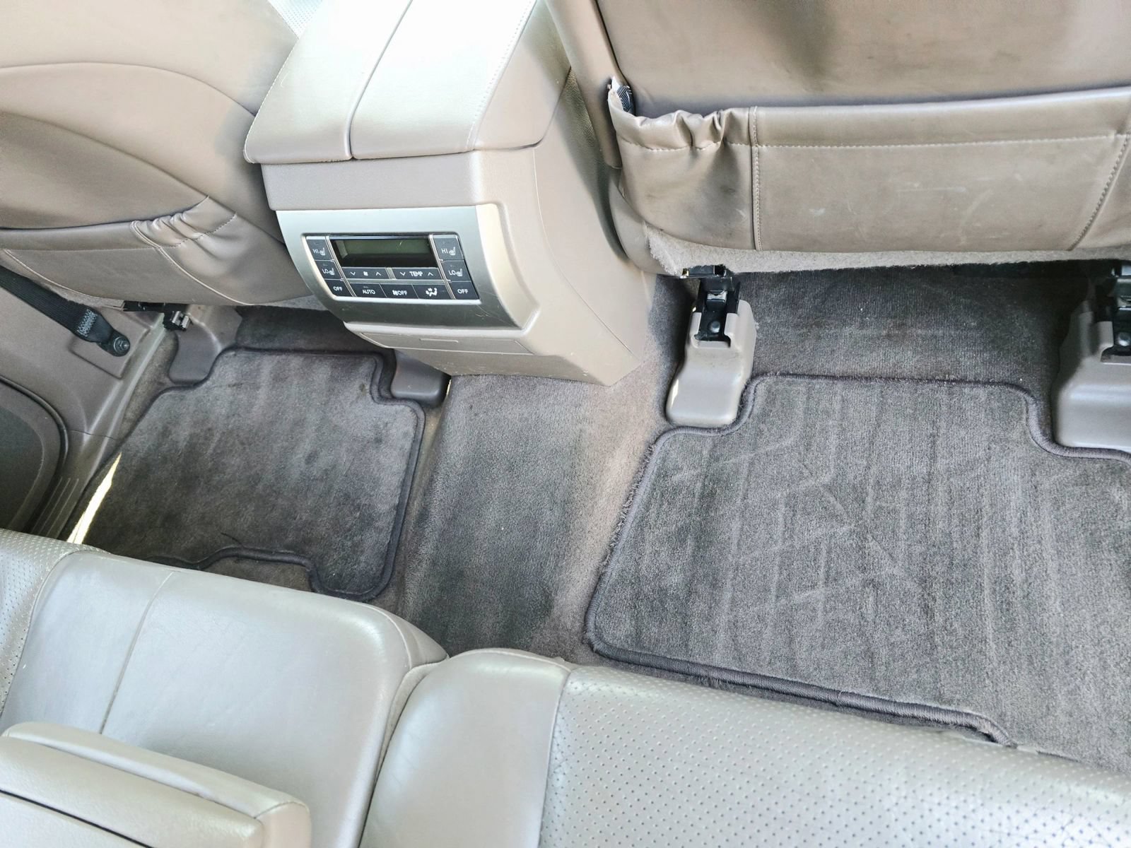 Used 2011 Lexus GX 460 Premium AWD/4WD image 37