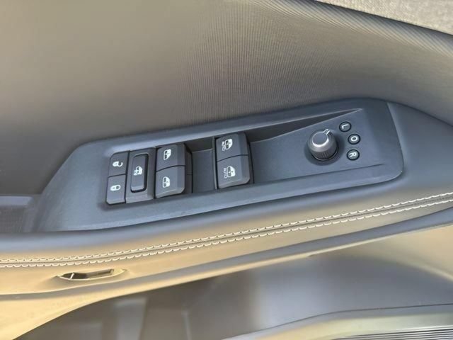 New 2026 Jeep Cherokee Laredo AWD/4WD image 12