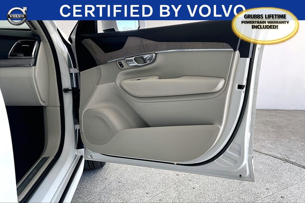 Used 2023 Volvo XC90 T8 Plus w/ Protection Package Premier AWD/4WD image 26