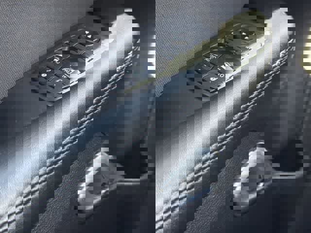 Used 2021 Dodge Challenger SXT image 14