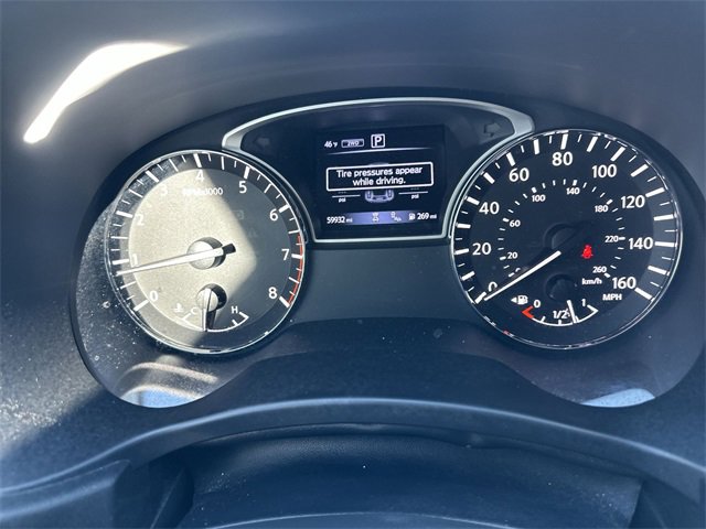 Certified 2017 Nissan Pathfinder Platinum w/ Family Entertainment Package image 10