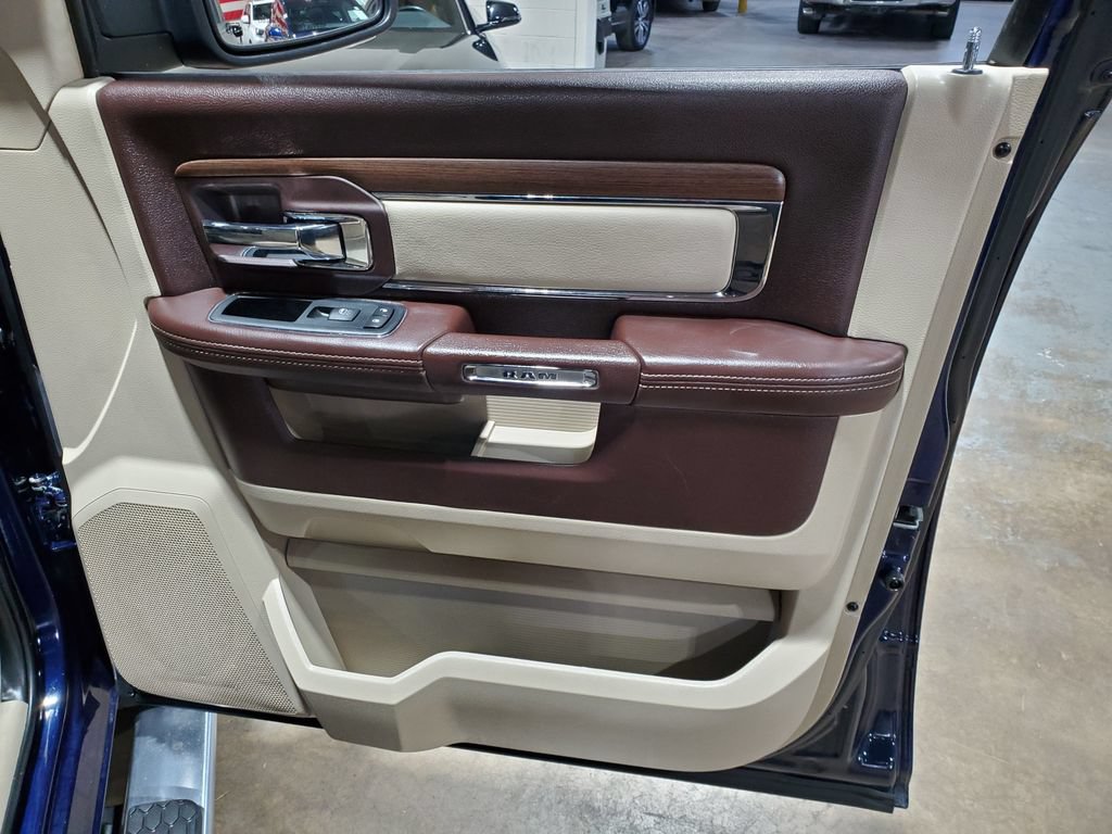 Used 2015 RAM 1500 Laramie w/ Convenience Group RWD image 17