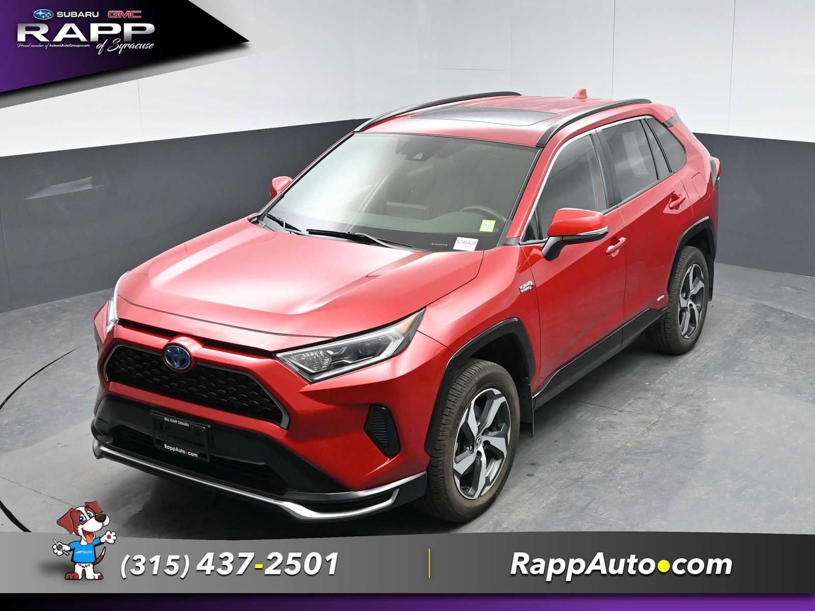 Used 2021 Toyota RAV4 SE w/ Weather & Moonroof Package image 27