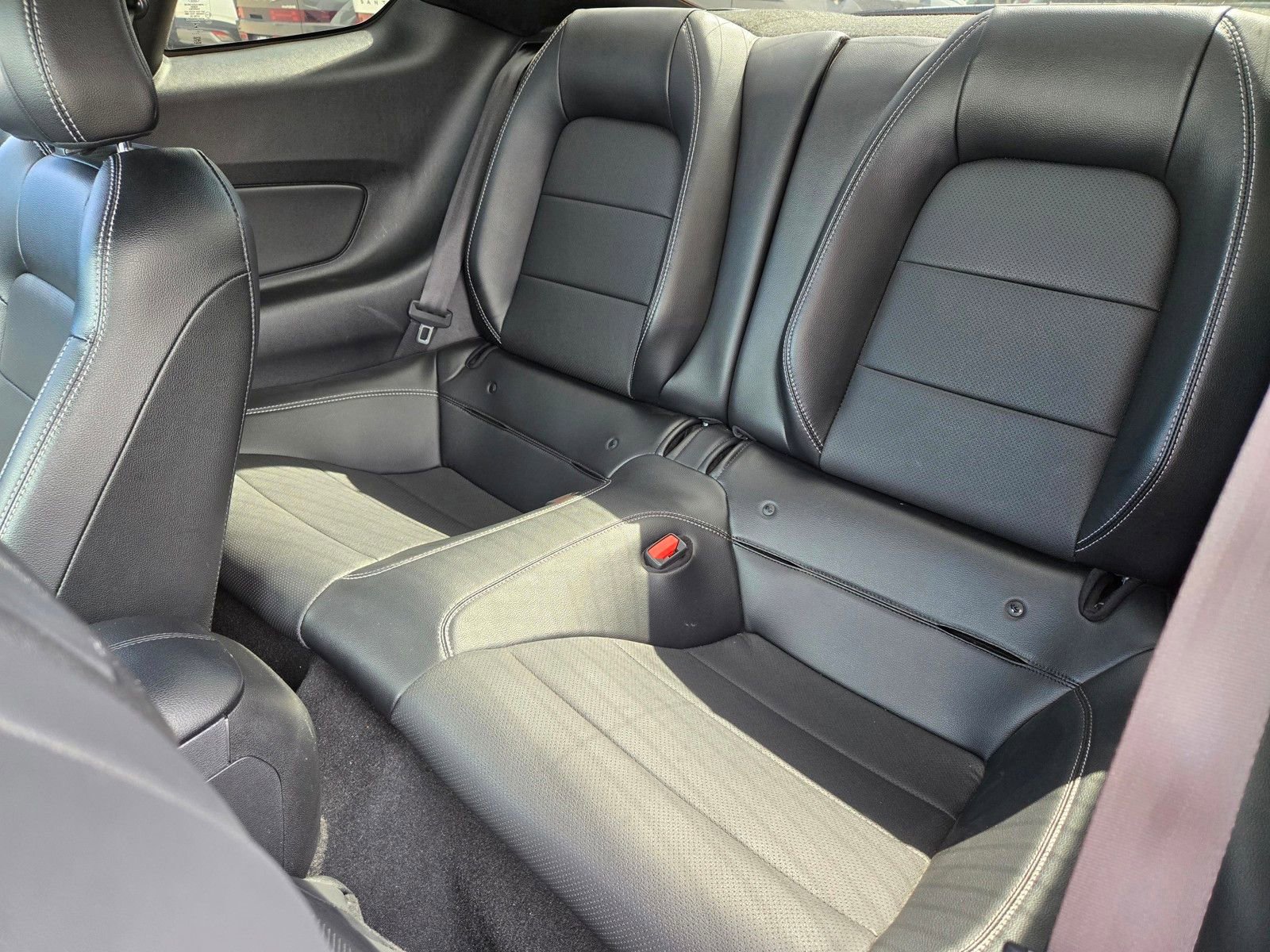 Used 2021 Ford Mustang Premium image 10