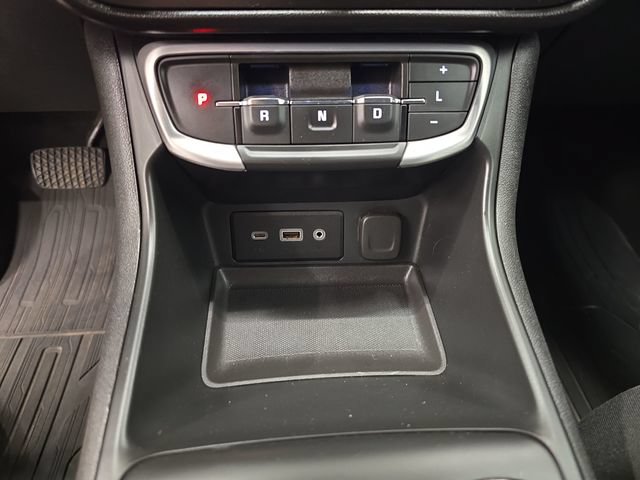 Used 2022 GMC Terrain SLE w/ Driver Convenience Package AWD/4WD image 26