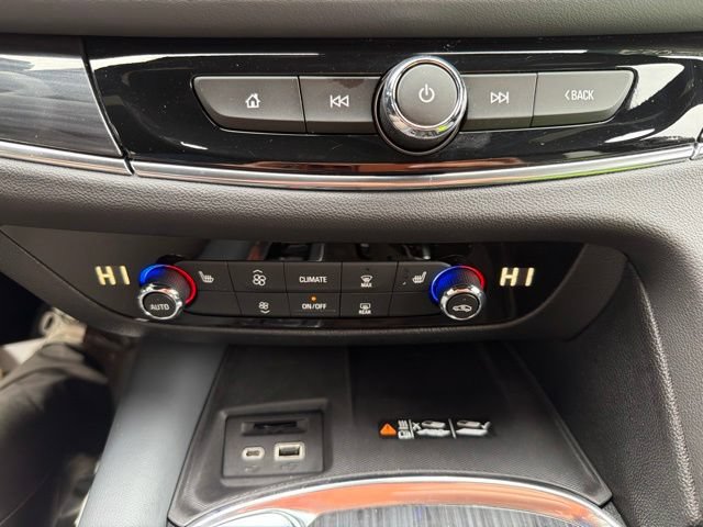 Certified 2023 Buick Enclave Essence w/ Sport Touring Edition AWD/4WD image 31