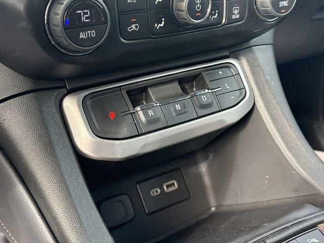 Used 2023 GMC Acadia SLE w/ Driver Convenience Package image 19