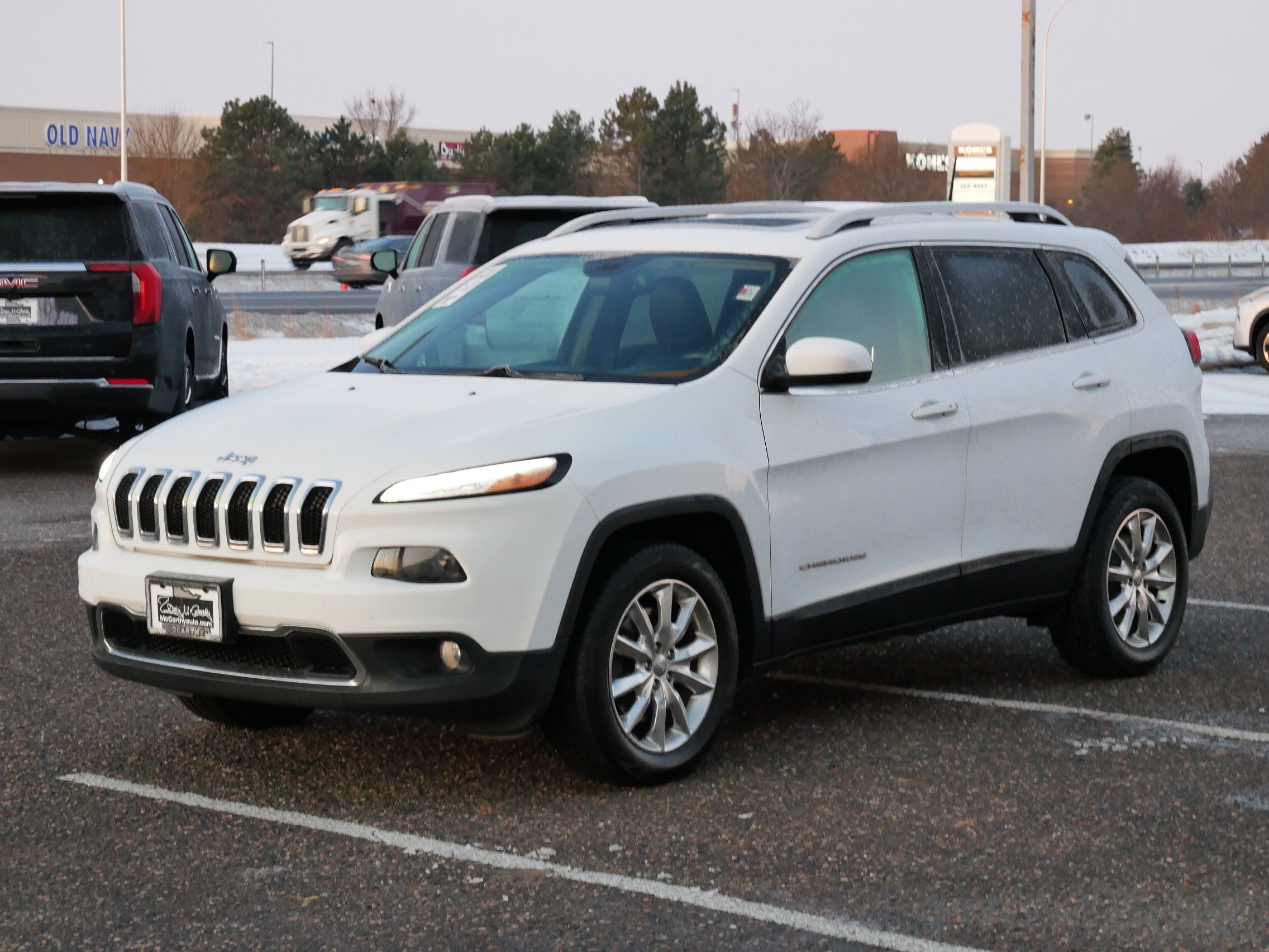 Used 2016 Jeep Cherokee Limited w/ Trailer Tow Group image 5