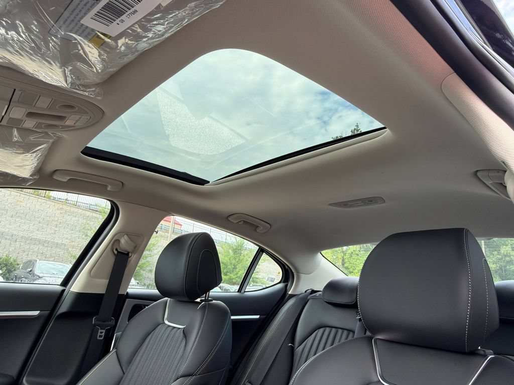 New 2026 Genesis G70 2.5T Prestige RWD image 32