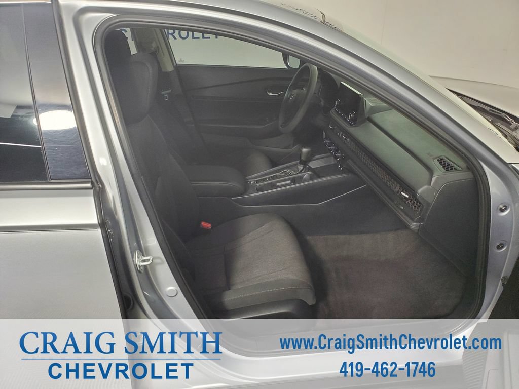 Used 2024 Honda Accord EX image 16