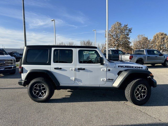Used 2024 Jeep Wrangler Unlimited Rubicon image 9