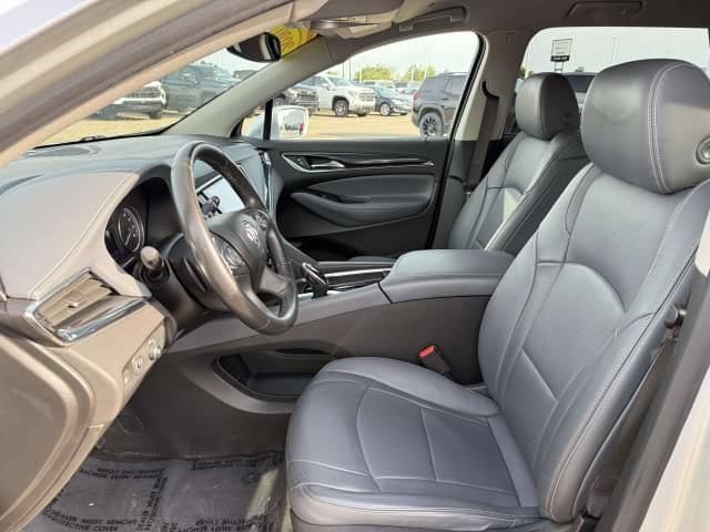 Used 2020 Buick Enclave Essence FWD image 11