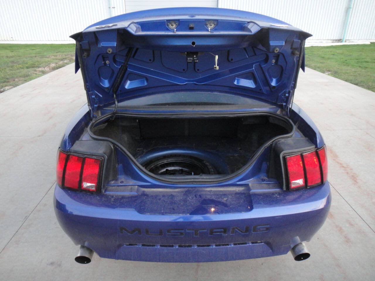 Used 2003 Ford Mustang GT RWD image 23