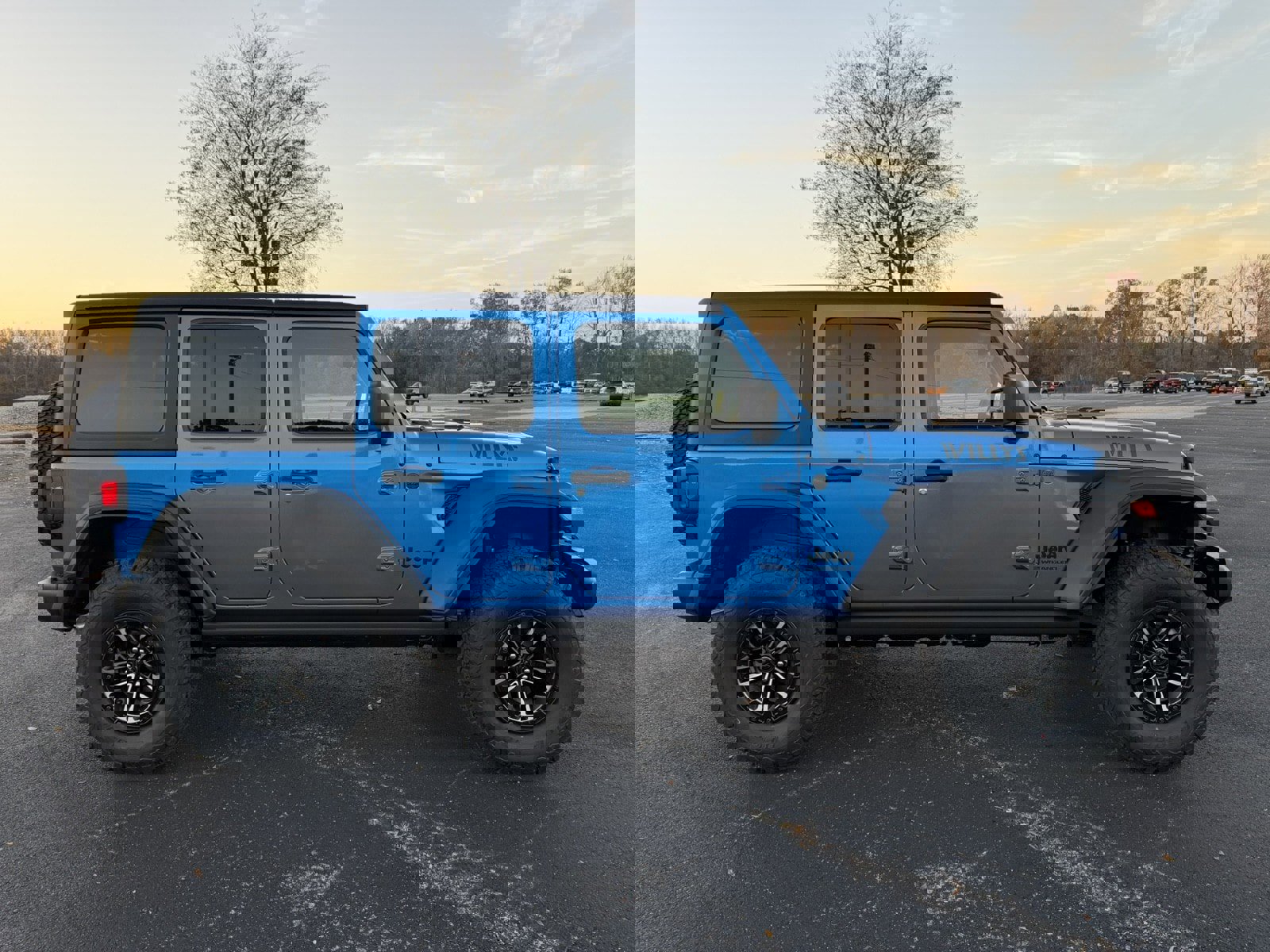 New 2026 Jeep Wrangler Unlimited Sport image 7