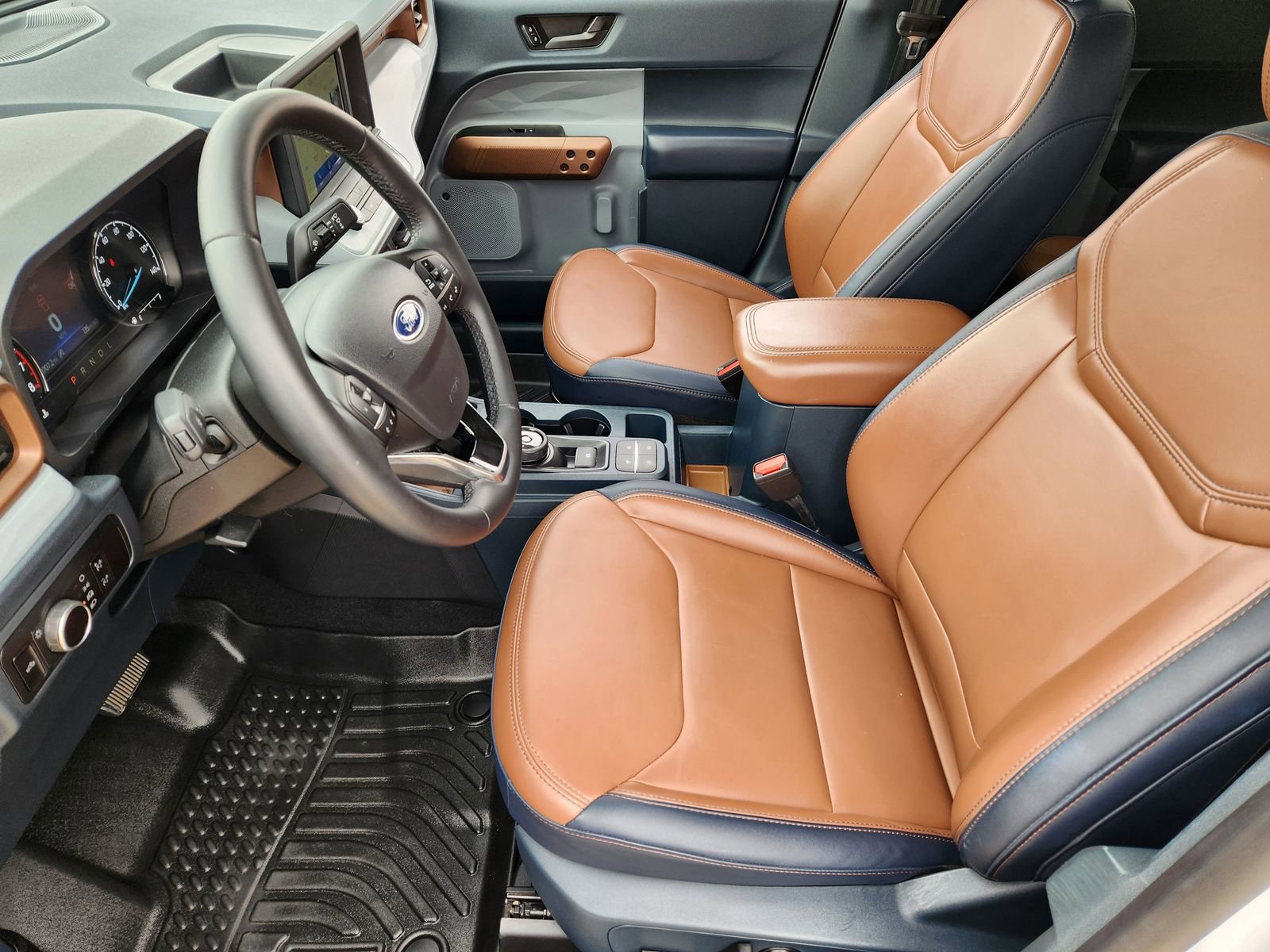 Used 2023 Ford Maverick Lariat w/ Lariat Luxury Package image 17