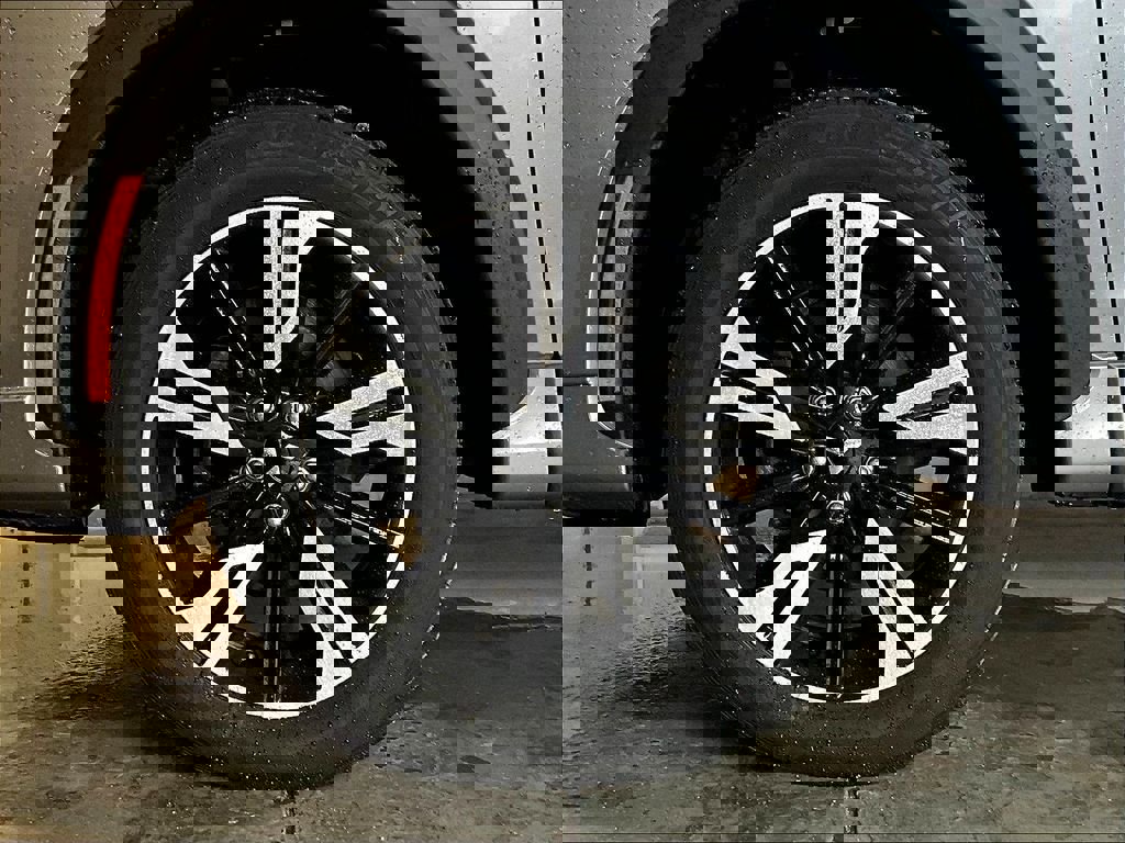 Used 2024 Mitsubishi Eclipse Cross SE AWD/4WD image 7