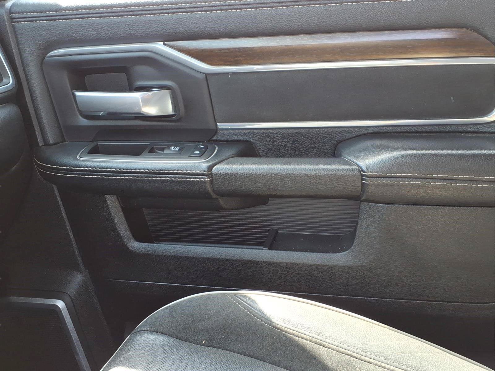 Used 2024 RAM 2500 Laramie AWD/4WD image 23