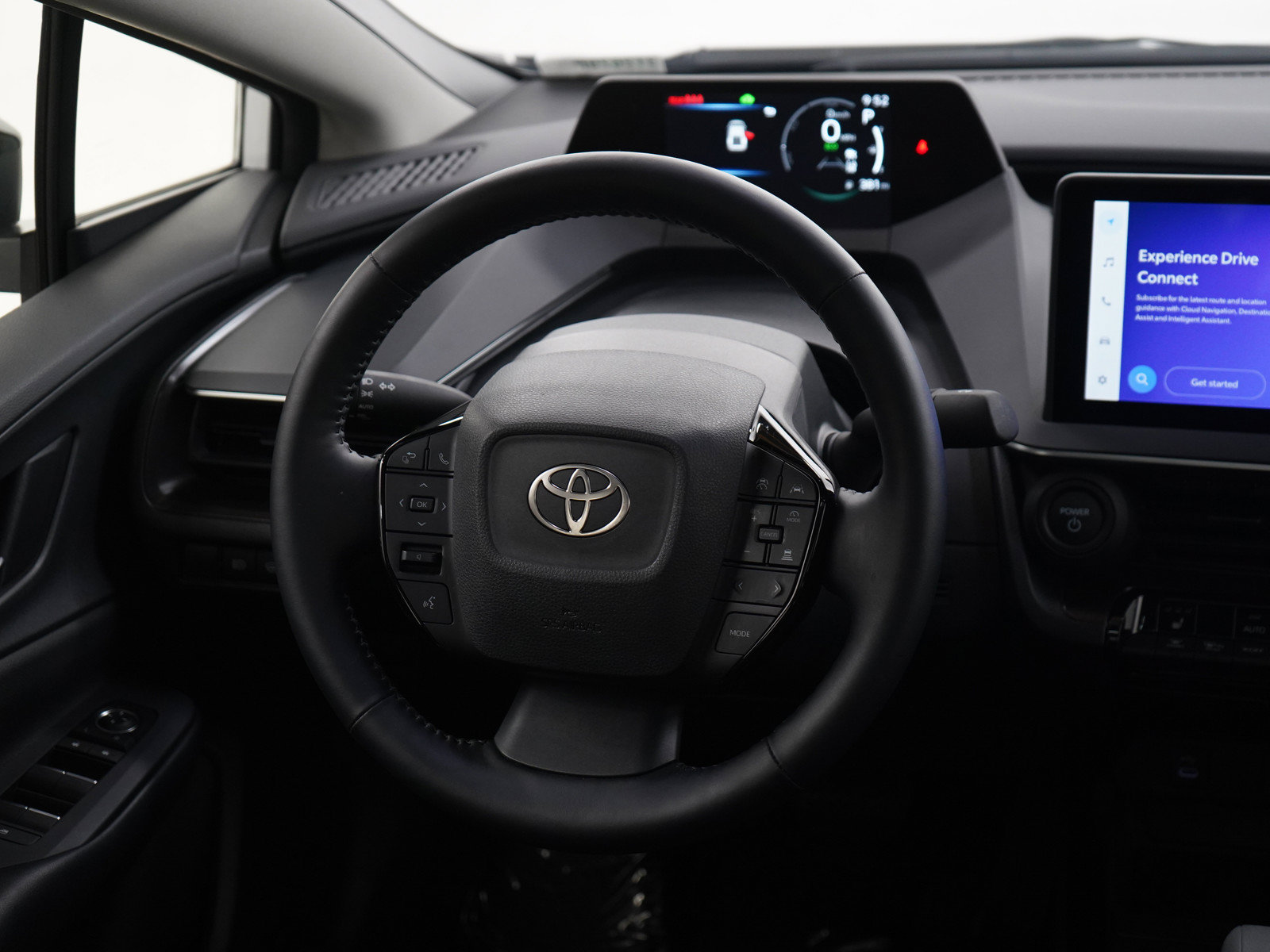Used 2025 Toyota Prius AWD image 14
