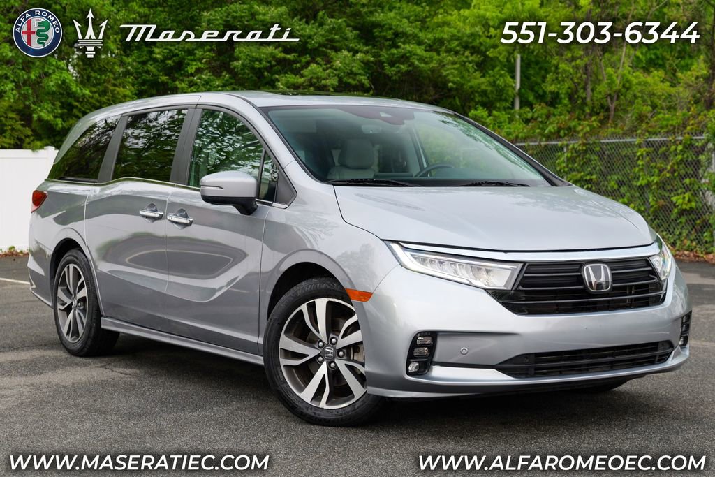 Used 2023 Honda Odyssey Touring image 1
