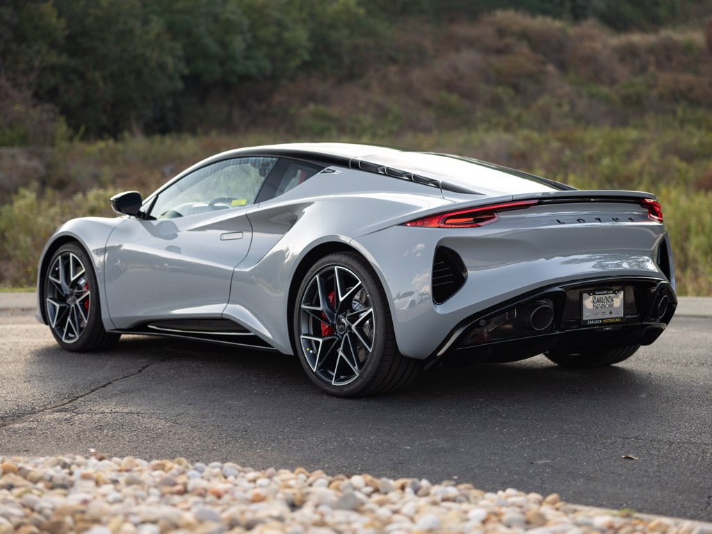 New 2027 Lotus Emira SE RWD image 4