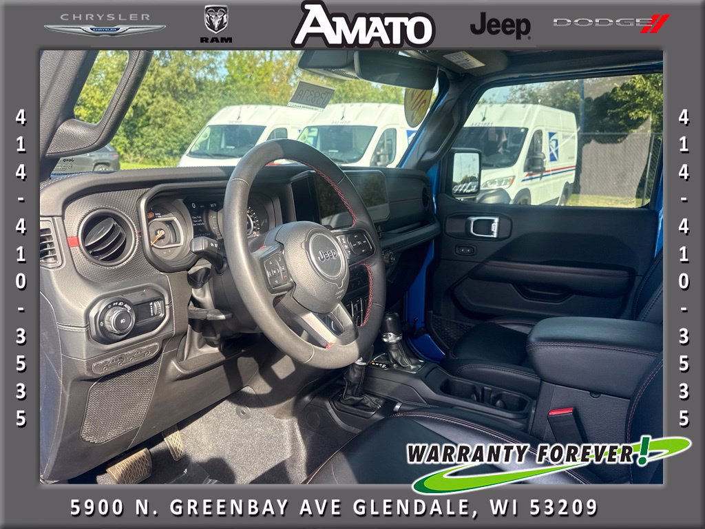 Used 2024 Jeep Wrangler Unlimited Rubicon AWD/4WD image 1