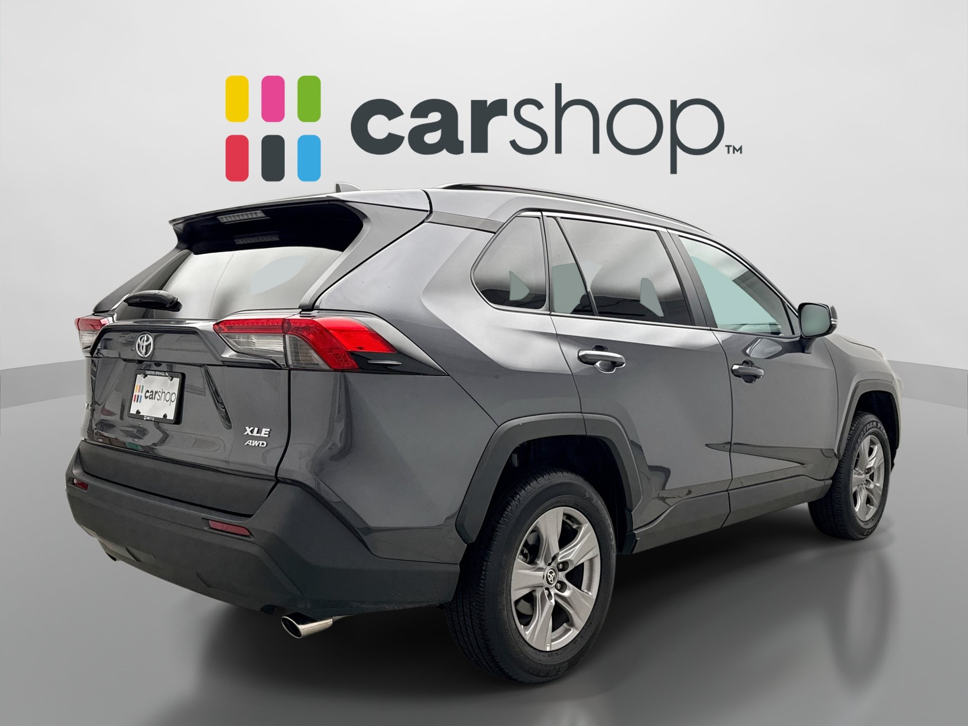 Used 2025 Toyota RAV4 XLE w/ Convenience Package AWD/4WD image 5