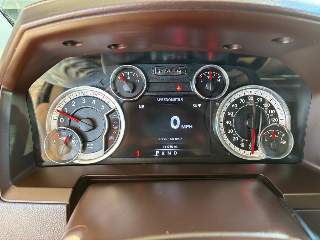 Used 2016 RAM 2500 Laramie w/ Convenience Group image 9