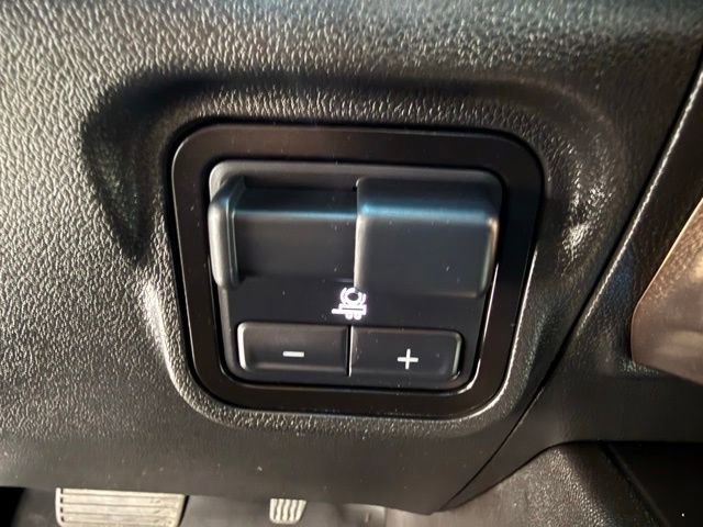 Used 2025 GMC Hummer EV 2X AWD/4WD image 43