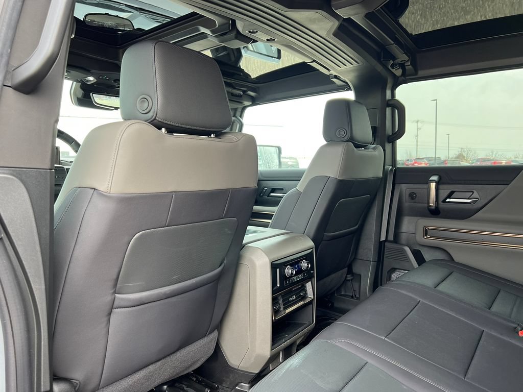 New 2025 GMC Hummer EV 2X AWD/4WD image 43