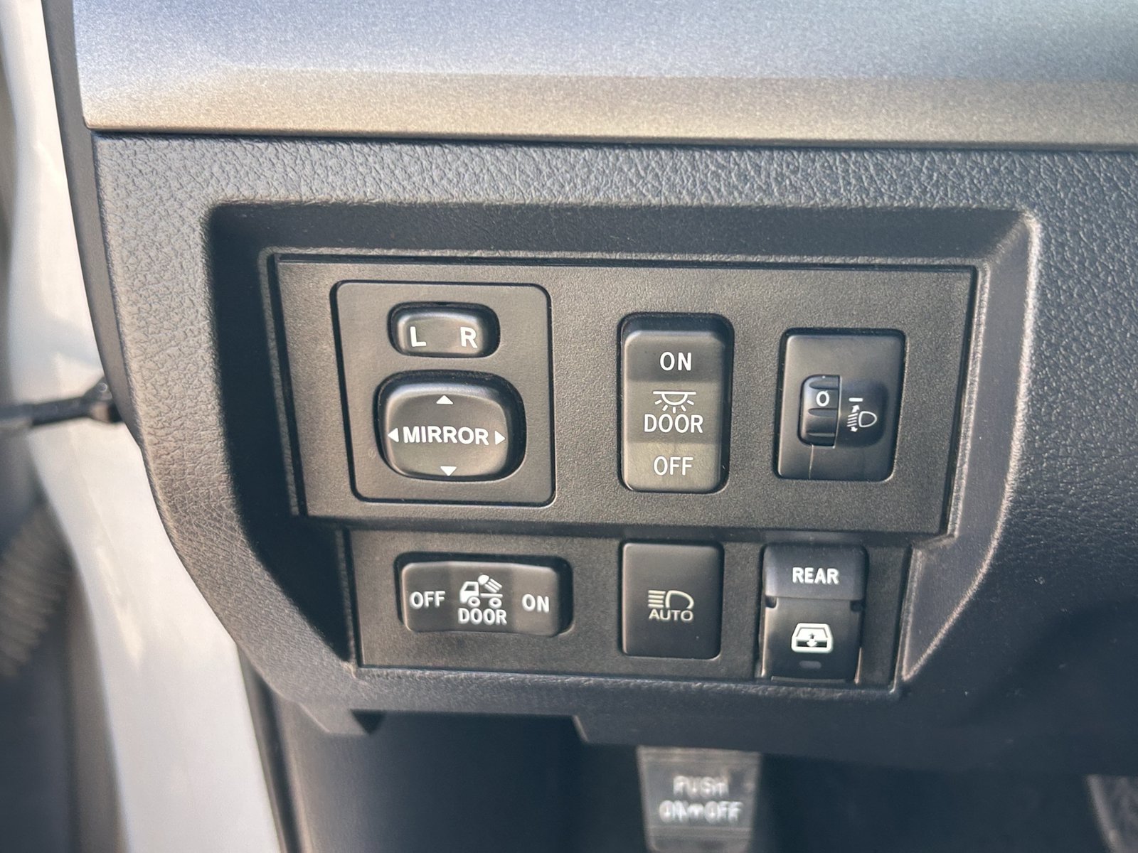 Used 2019 Toyota Tundra SR5 w/ TRD Off Road Package AWD/4WD image 18