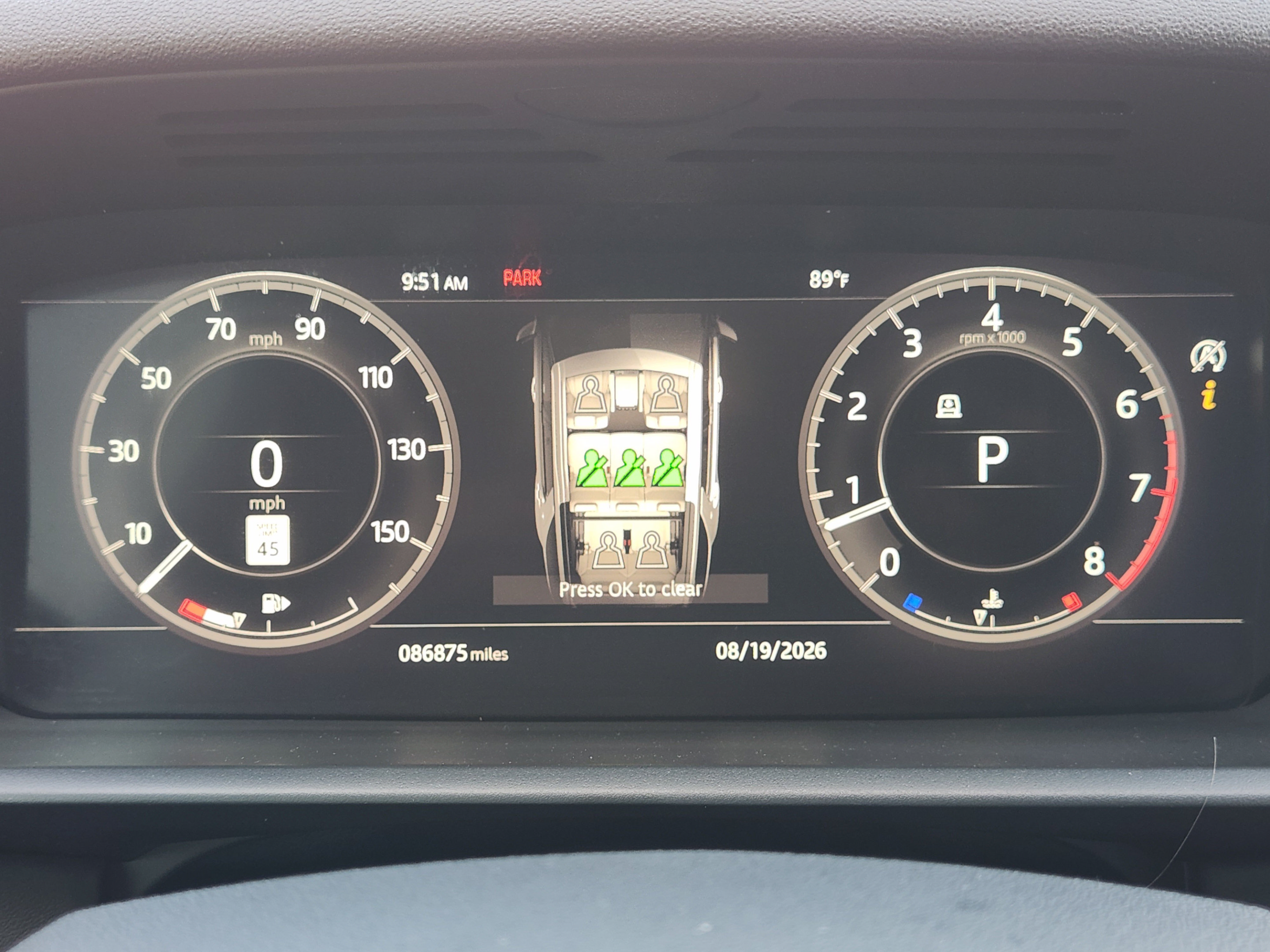 Used 2018 Land Rover Discovery HSE Luxury AWD/4WD image 11