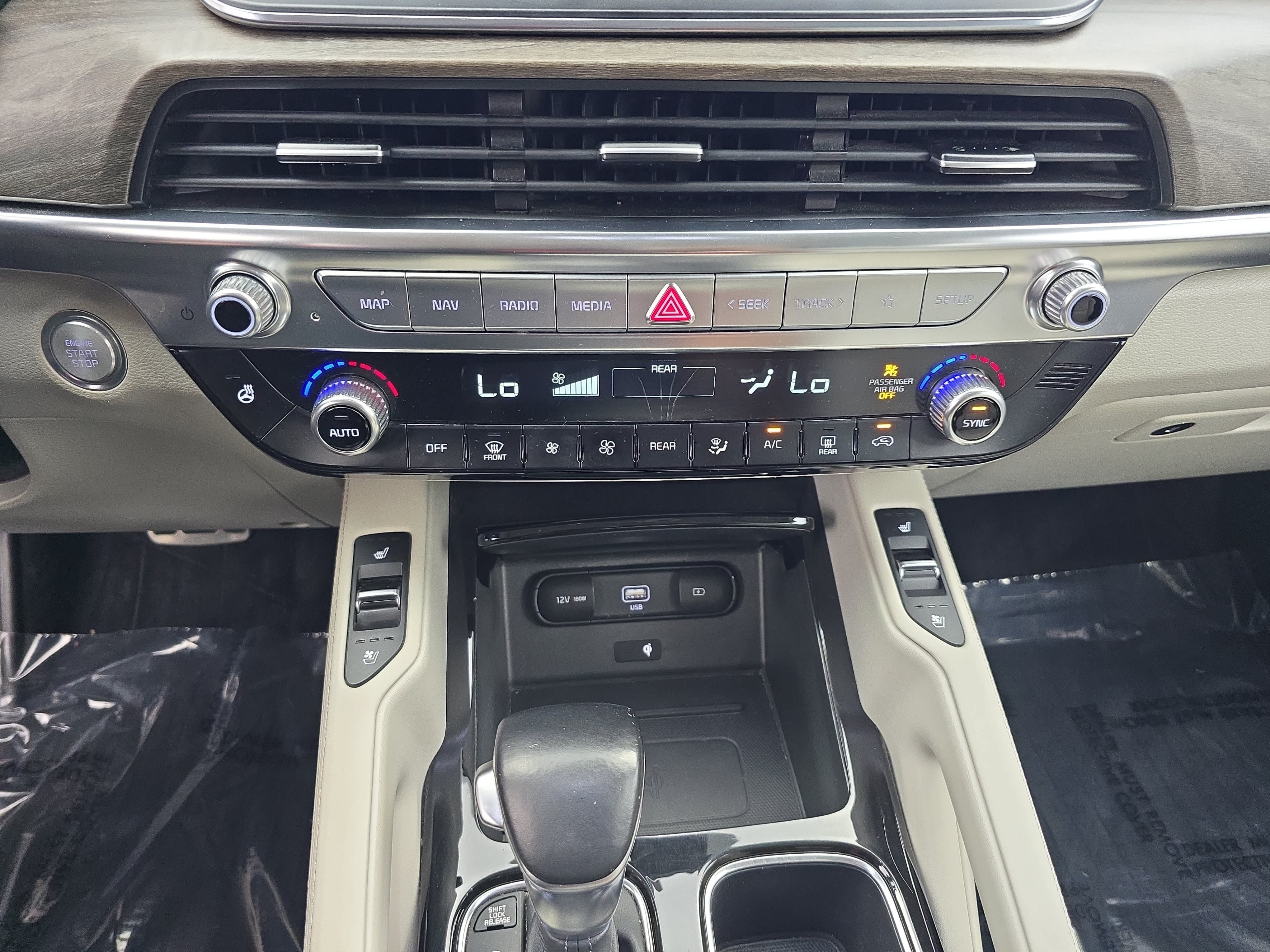 Used 2020 Kia Telluride SX w/ Towing Package AWD/4WD image 25