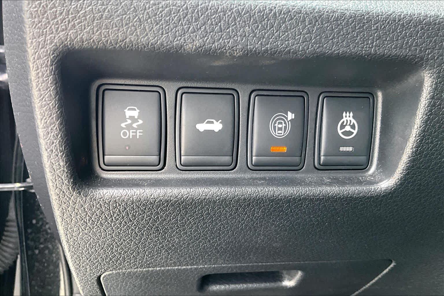 Used 2015 Nissan Altima 3.5 SL FWD image 31