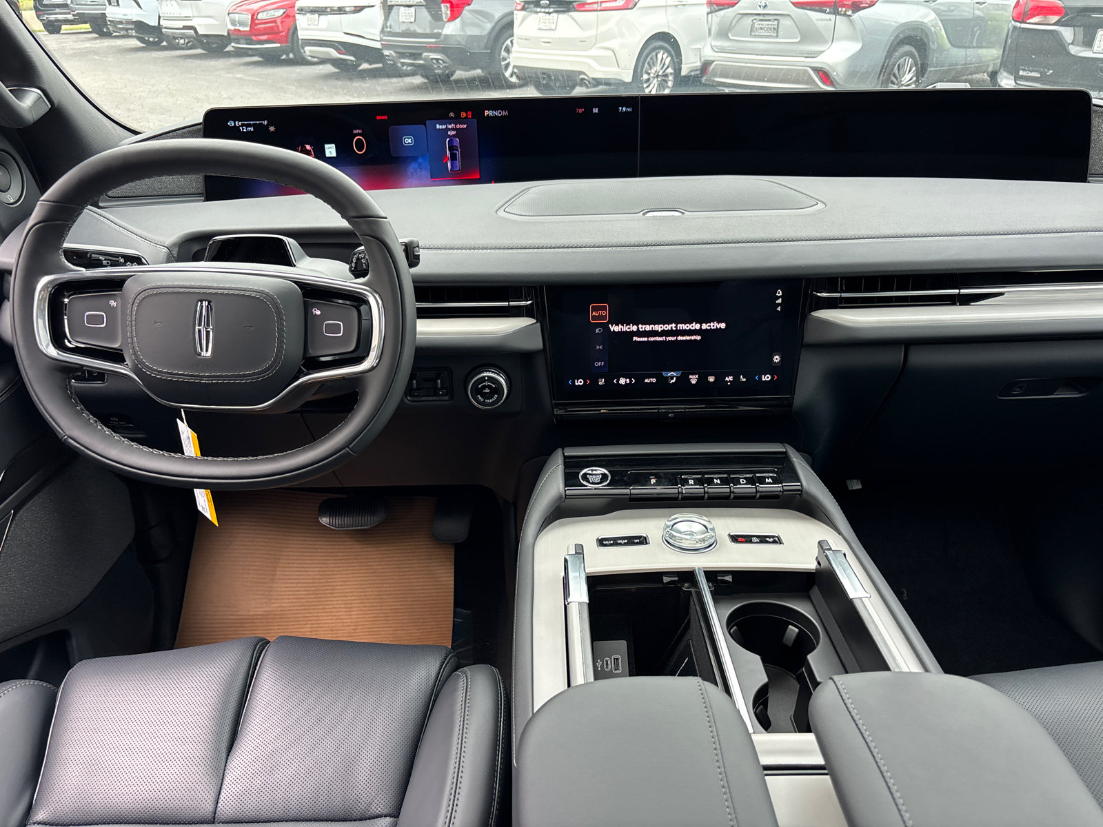 New 2027 Lincoln Navigator Reserve w/ Jet Appearance Package AWD/4WD image 28