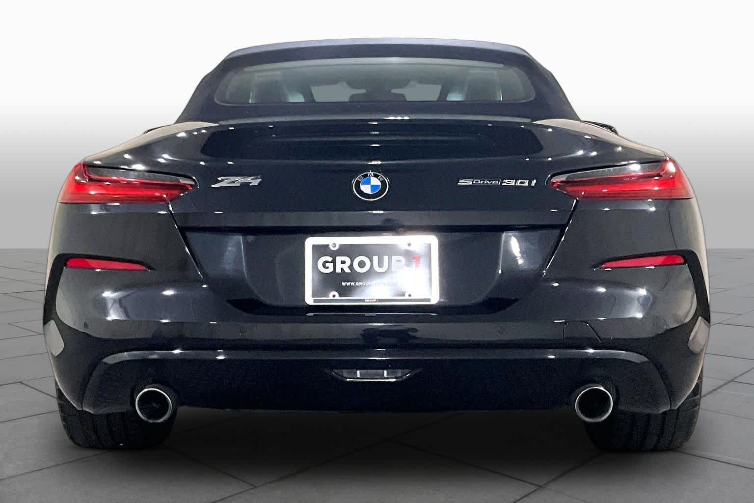 Used 2020 BMW Z4 sDrive30i w/ Convenience Package RWD image 4
