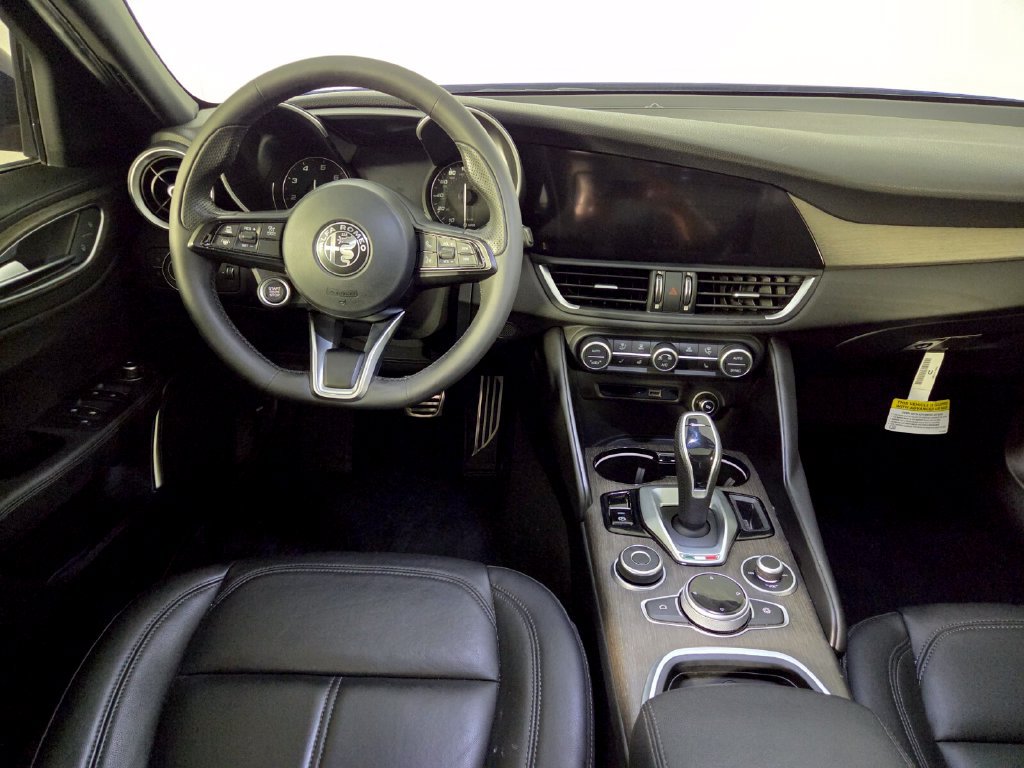 Used 2023 Alfa Romeo Giulia Ti w/ Active Assist Plus Package RWD image 25