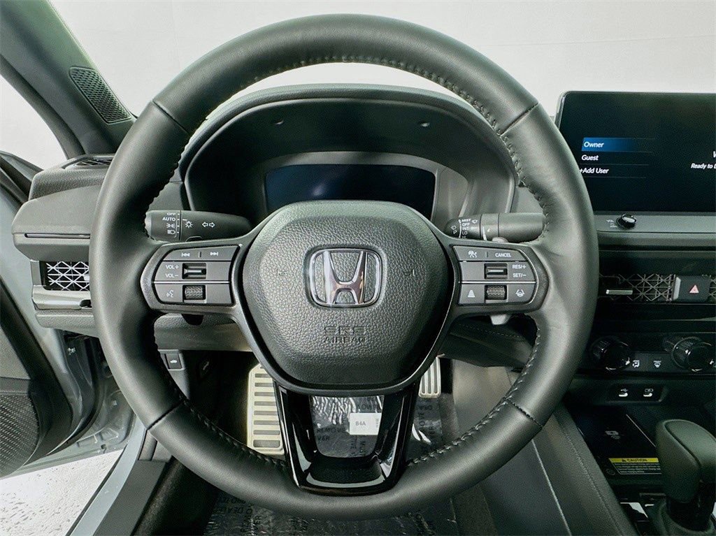 Used 2025 Honda Accord Sport image 19